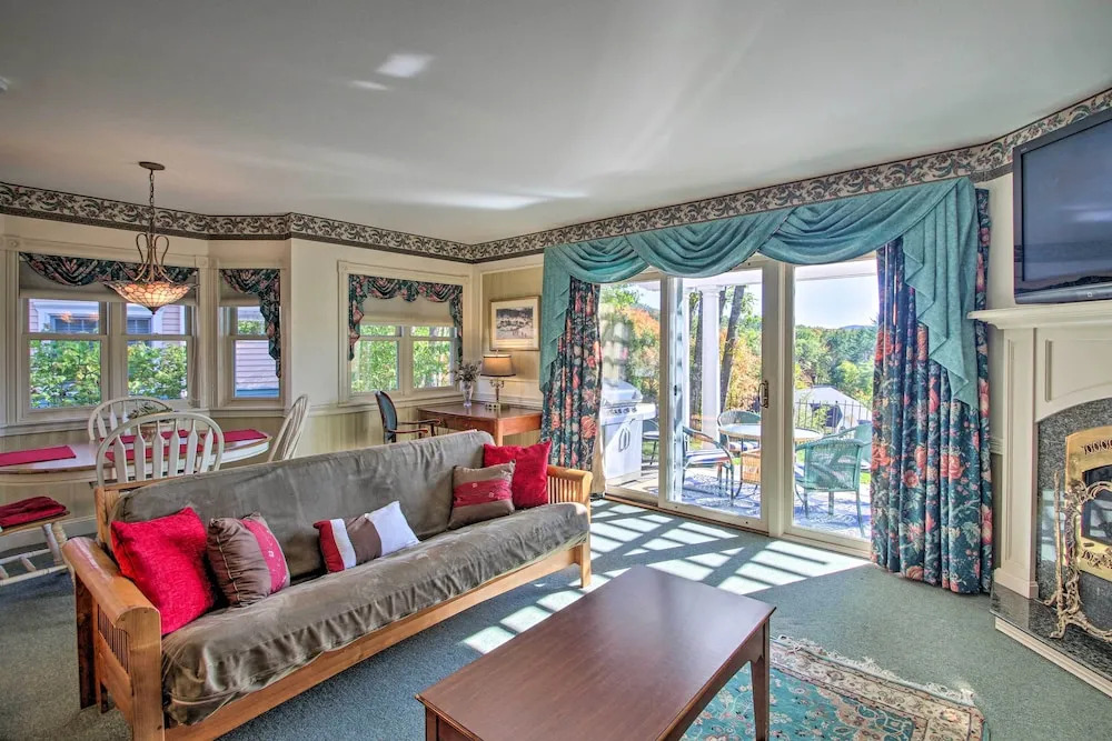 Nestlenook Victorian Condo ~6 Mi to Attitash!