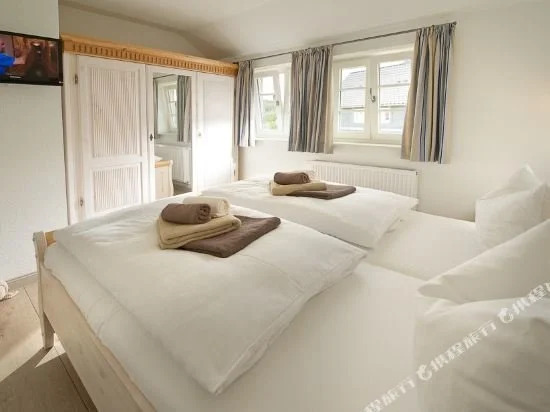 Hotel Xenia