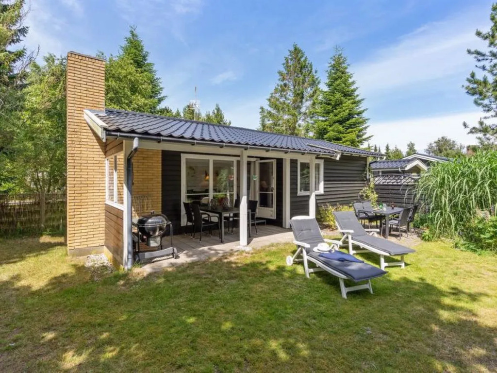 "Harri" - 700m from the sea in Lolland, Falster and Mon