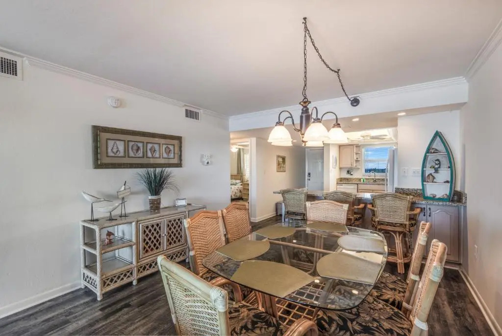 Terra Mar 502, 2 Bedroom, Sleeps 6, Gulf Front, Elevator, Heated Pool