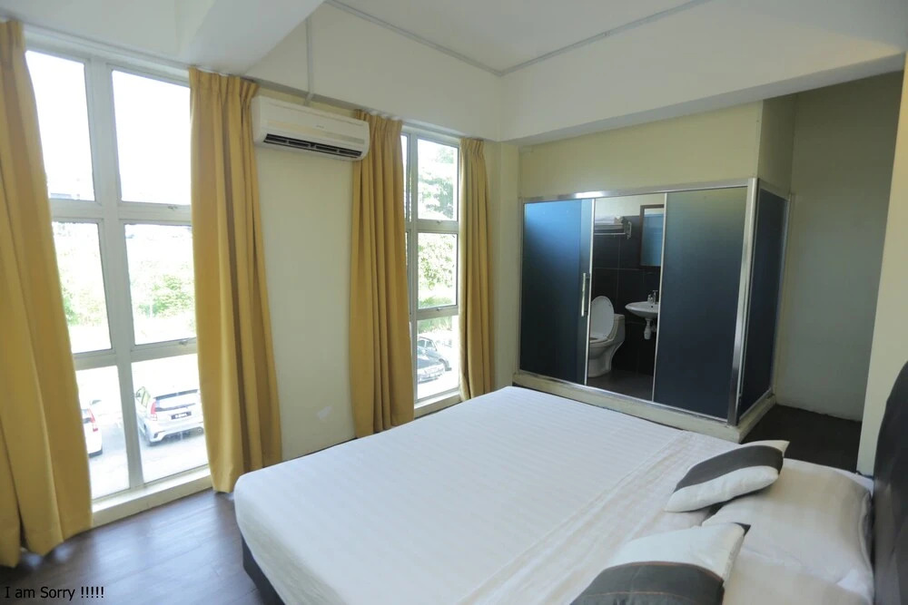 JAM Hotel Kota Warisan Sepang @ ERL Salak Tinggi, KLIA 1-2 & F1