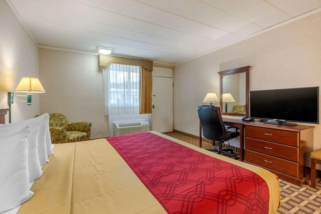 Econo Lodge Mystic