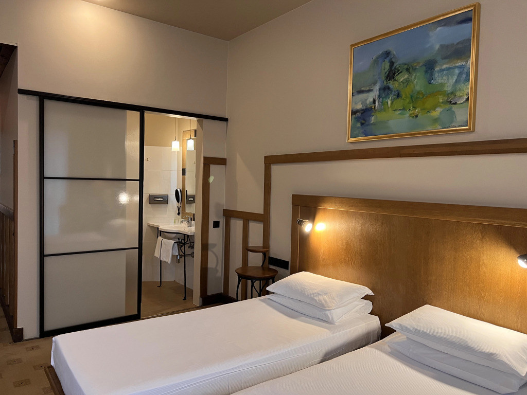 Отель Best Western Santakos