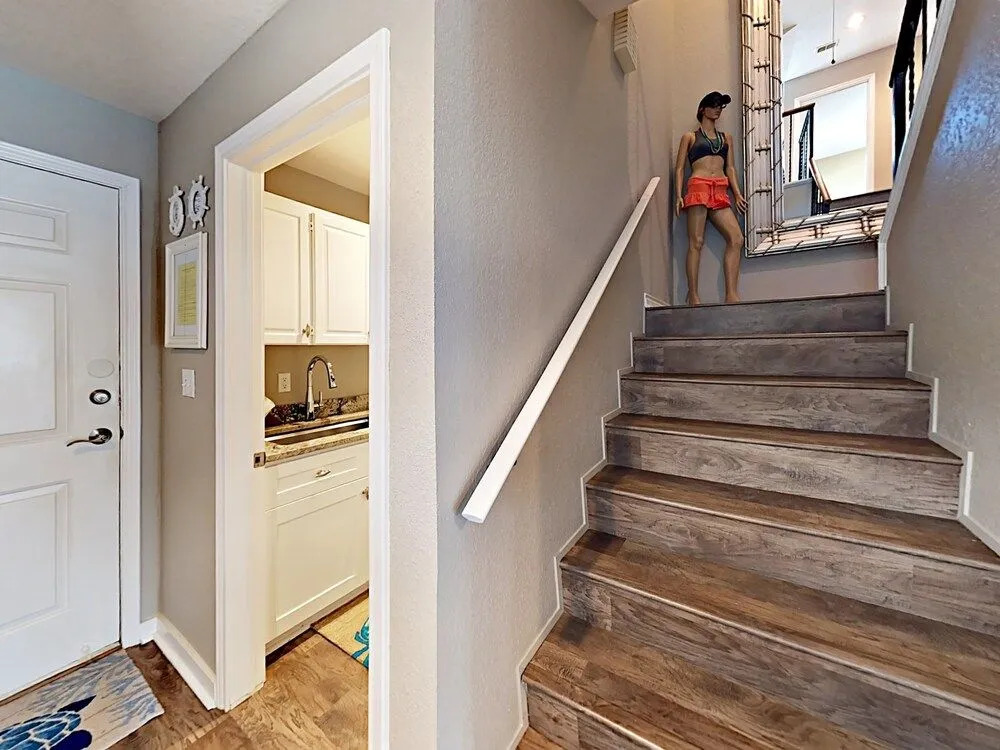Selleck Condo by RedAwning