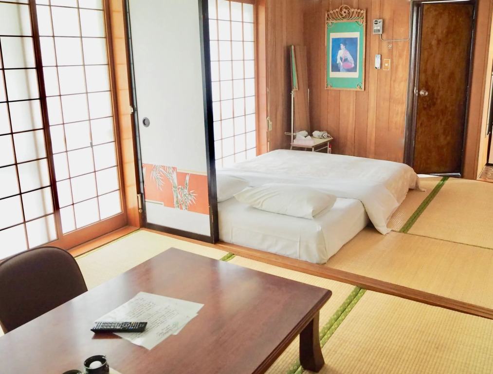Shirahama Hotel