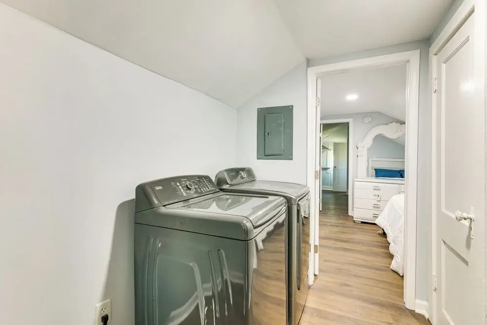 Midtown Home Near BBQ & Overton Park!