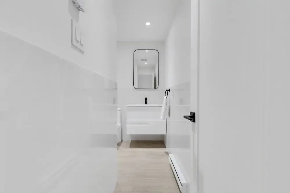 Le Victoria Midtown Mtl