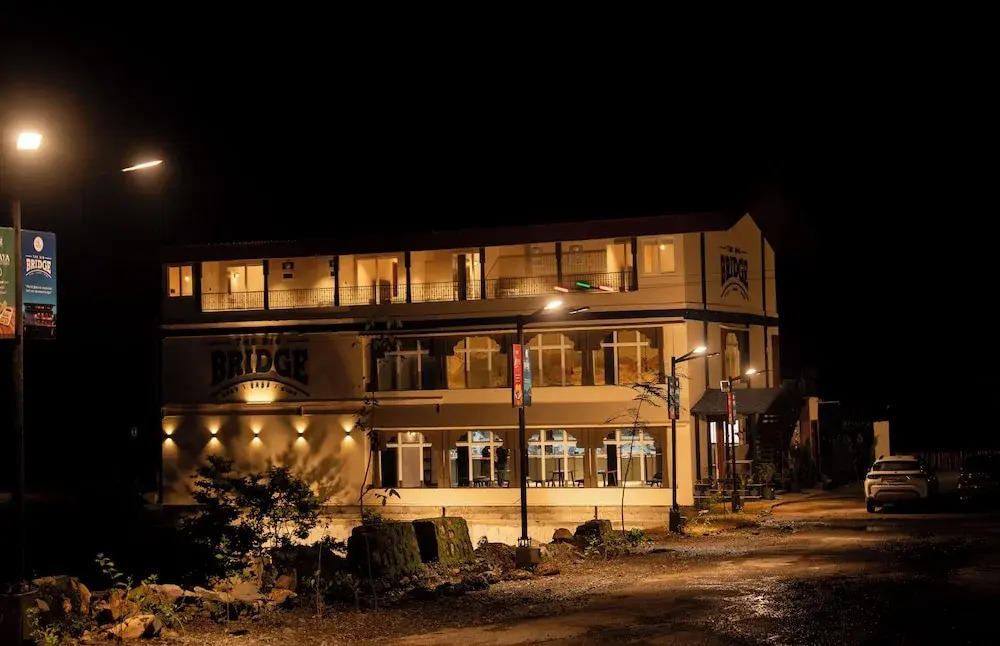 The Big Bridge- A Boutique Hotel On A Bridge