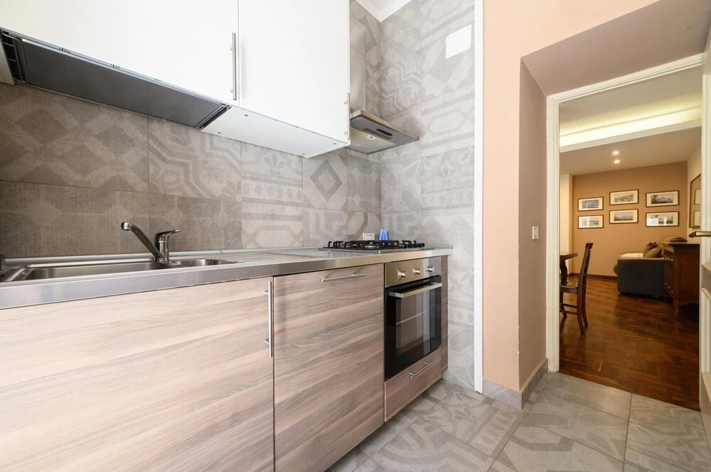 Vicoletto Sant Arpino 15