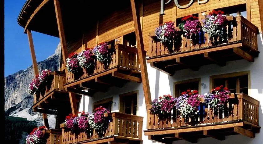 Posta Zirm Hotel