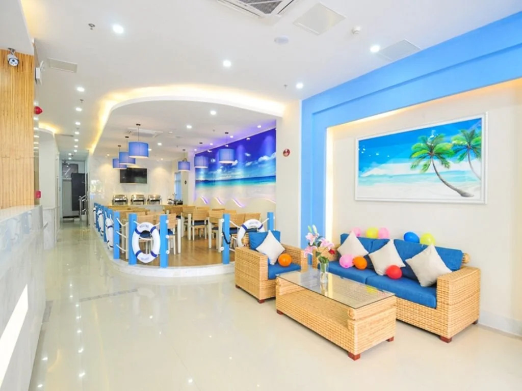 Elan Hotel Sanya First Market