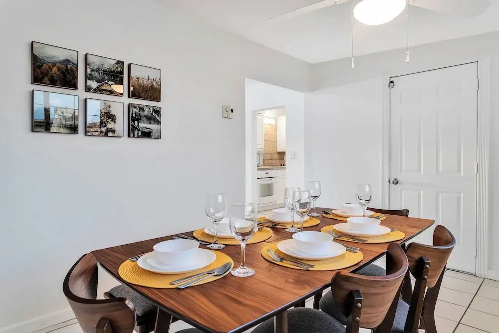 6 Mi to Joshua Tree: Home w/ Outdoor Oasis & View!