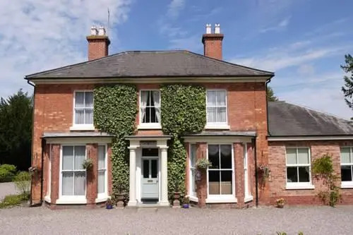 Aston Lodge