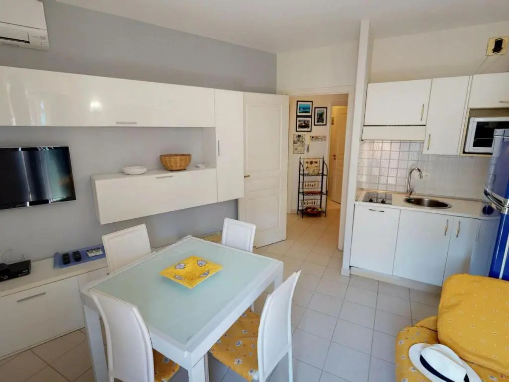 Appartement Menton, 2 pièces, 4 personnes - FR-1-196-157