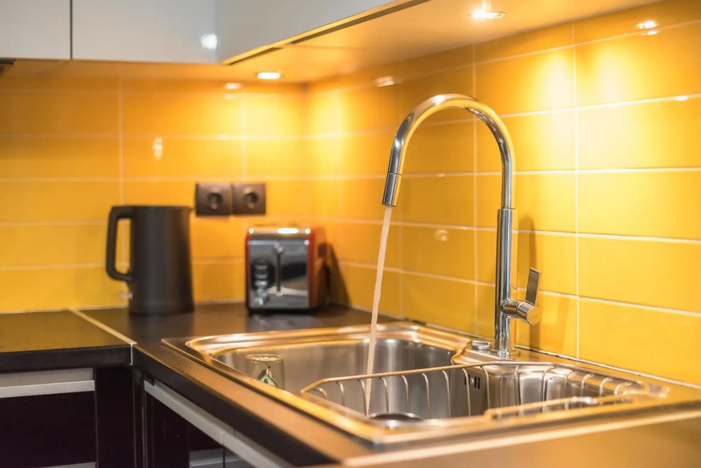 Confy Living Apartment Metaxourghio Metro Station