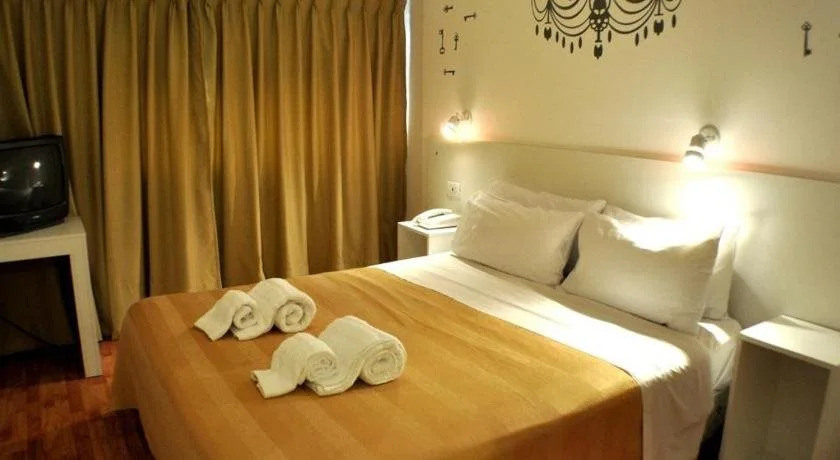 Vaness Hotel