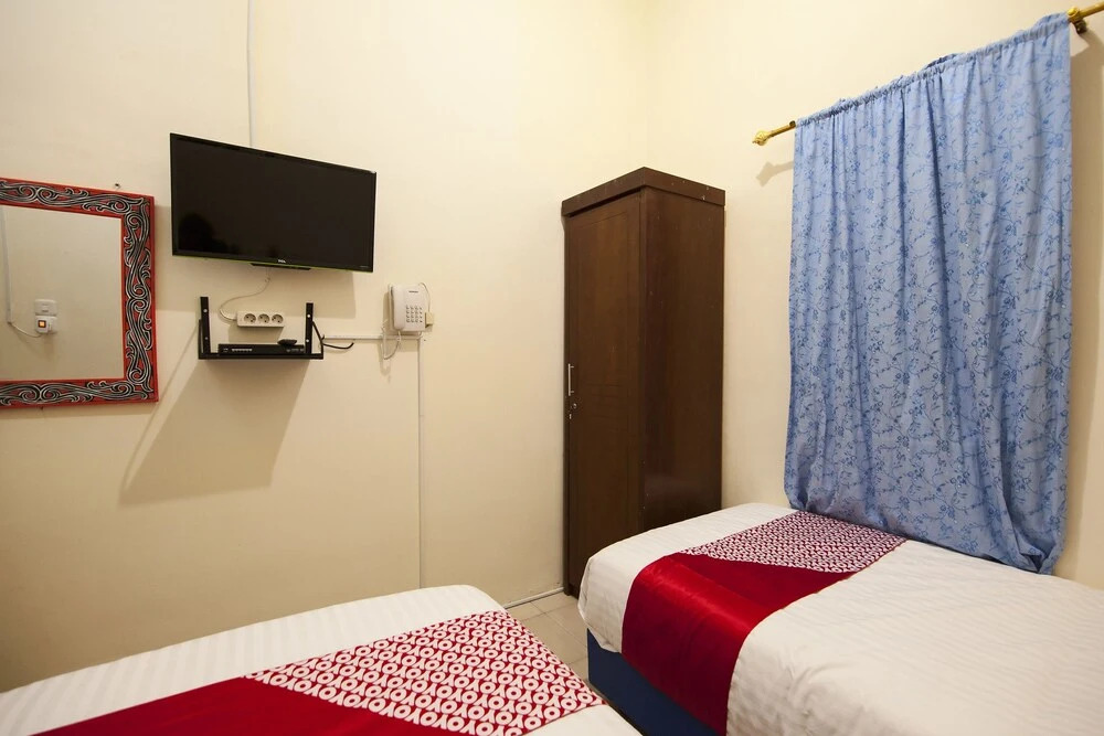 Panatapan Almonsari by Oyo Rooms