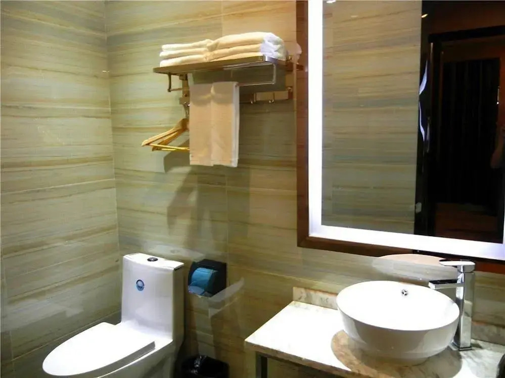 Junri Holiday Hotel