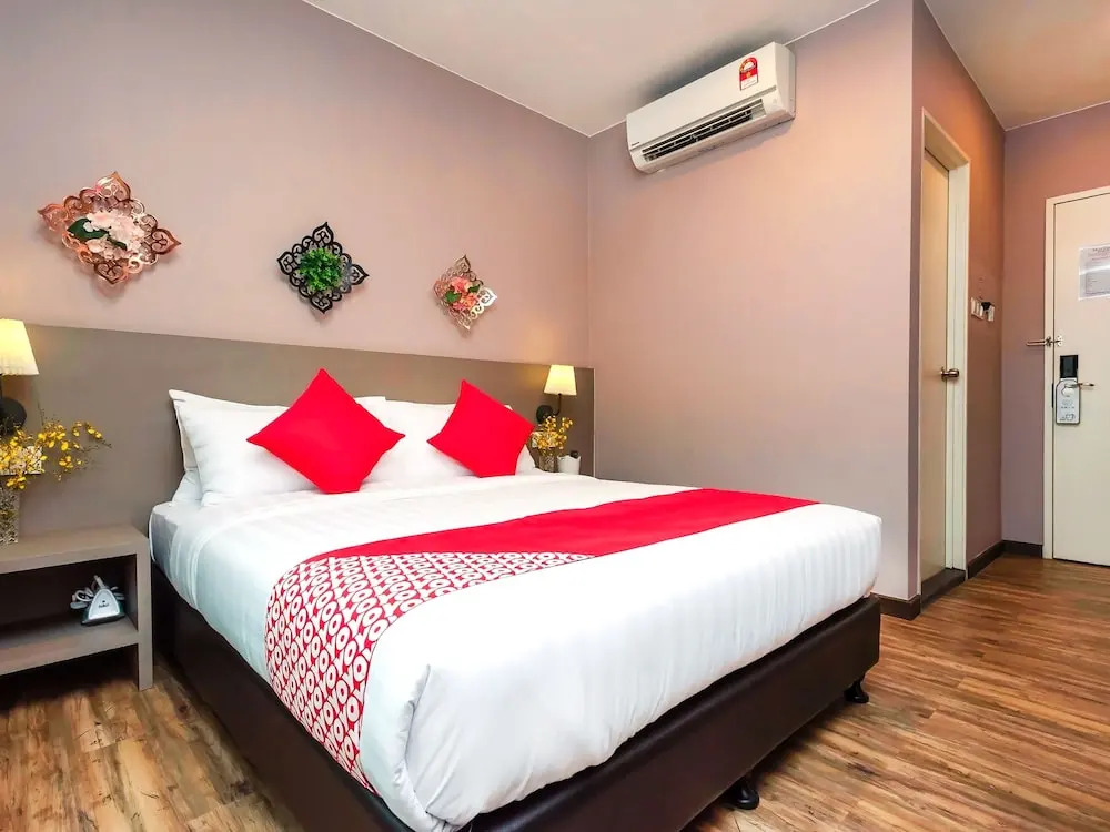 DK Hotel