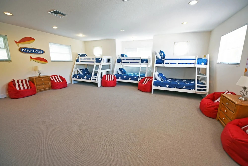 Ocean Sunrise Apartment 5