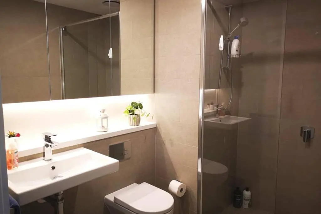 Modern apartment+office w Parking @ Olympic Park