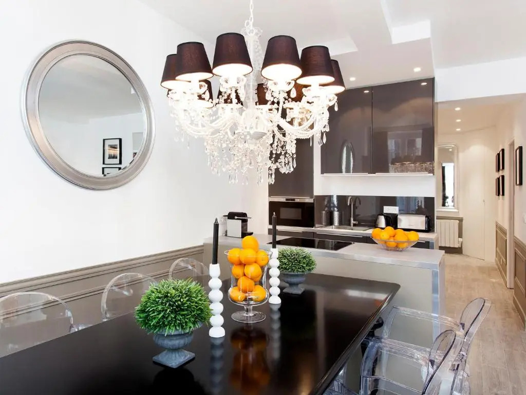 LivinParis - Luxury 3 Bedrooms Grands-Boulevards I