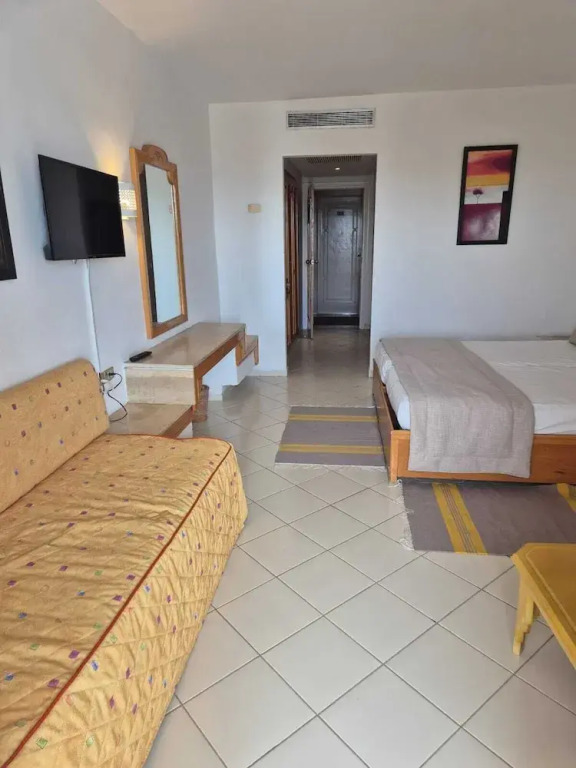 Golf Residence- Family Only