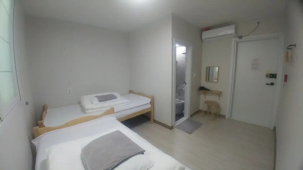 Gyeongju Alley Guesthouse