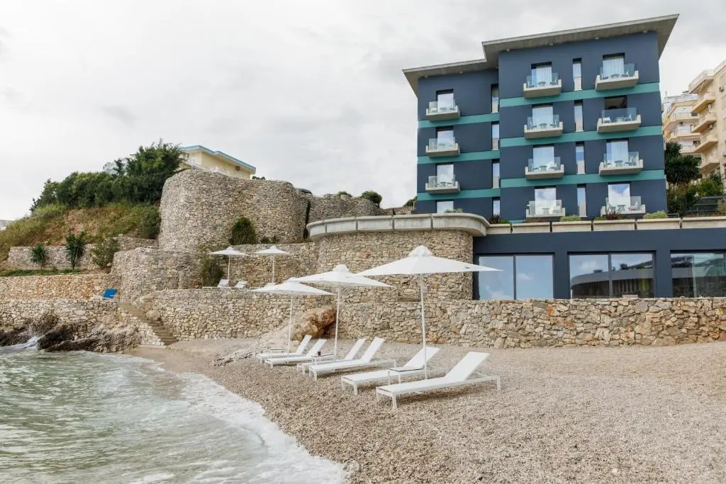 Buzë Boutique Hotel