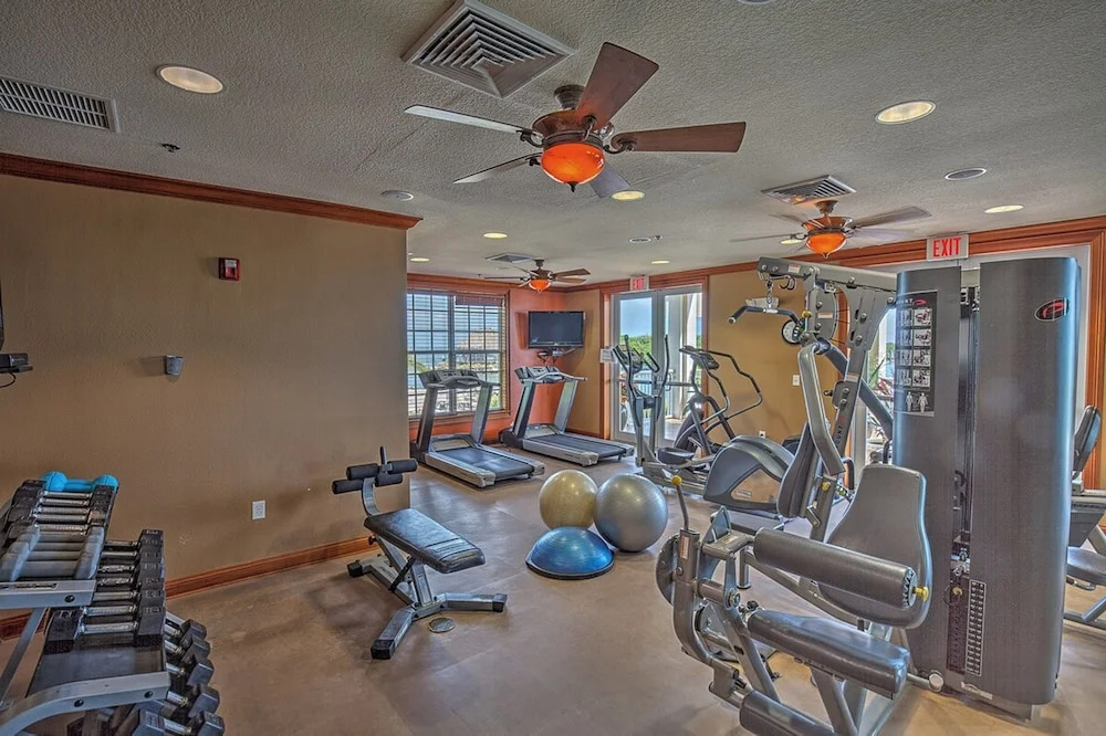 Grand Marina Suite -Waterfront Condo