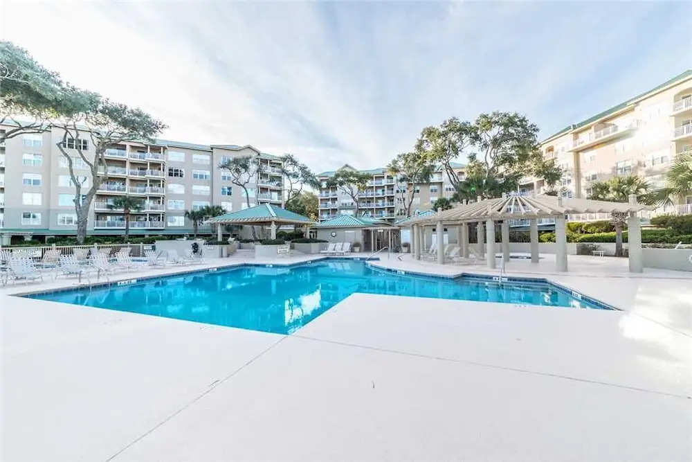 Hampton 6107 by Hilton Head Retreats