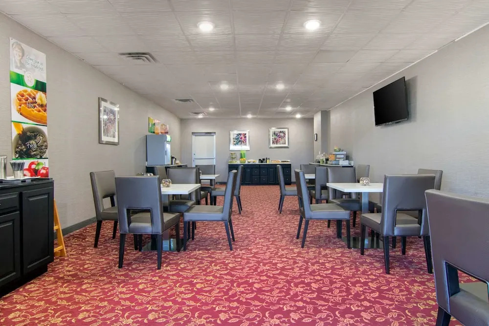 Sky Suites Cartersville