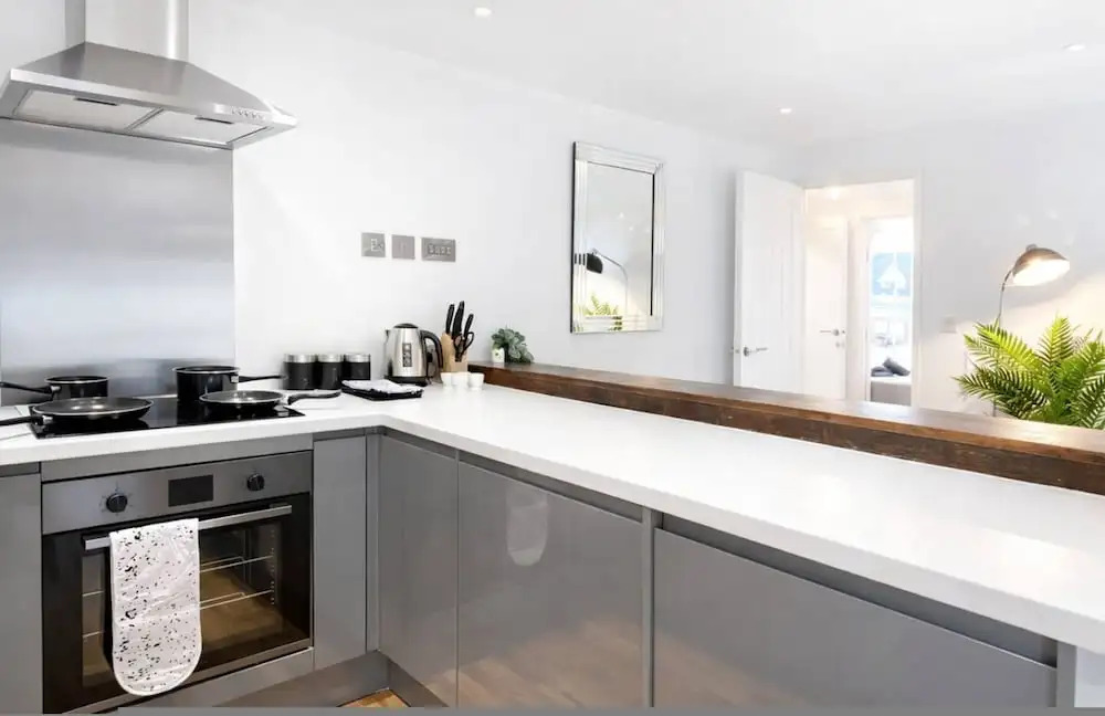 Stylish Bedford Town Centre Apartment 5 Sleeps 6 Fast Wi-fi