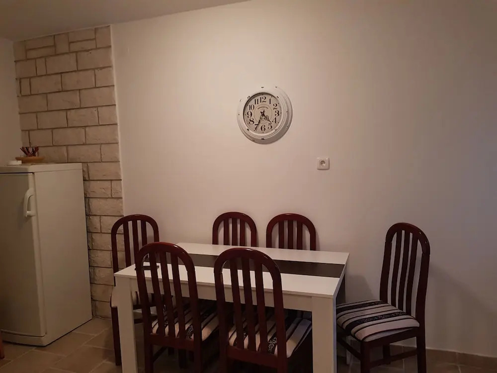 Apartments Iva
