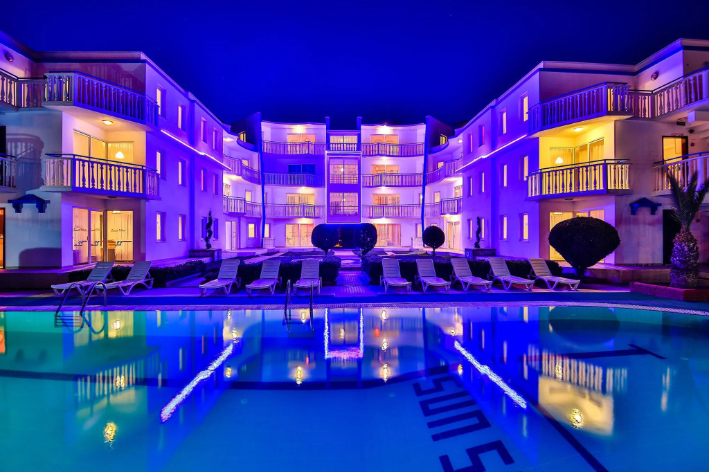 Sunset Village Apart Otel