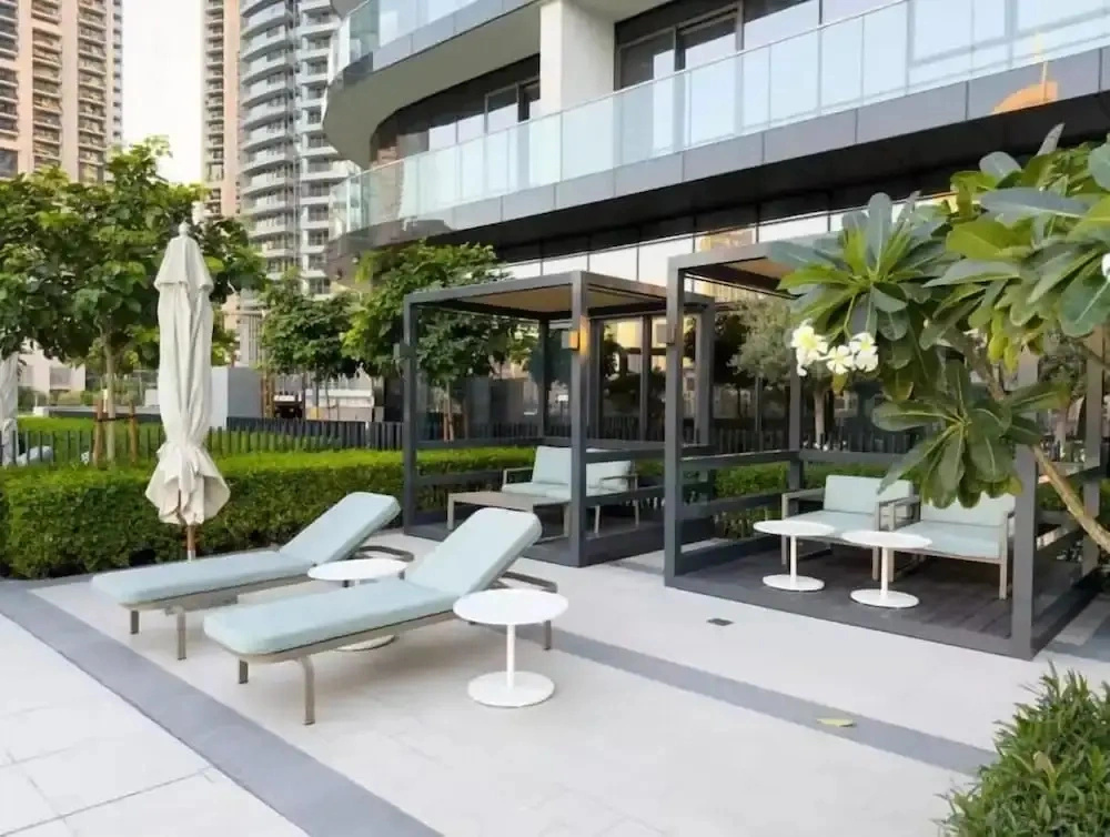 Roomszy Grande Residences Downtown Dubai