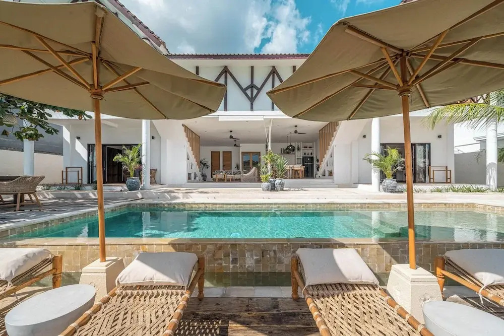 La Villa Ceningan