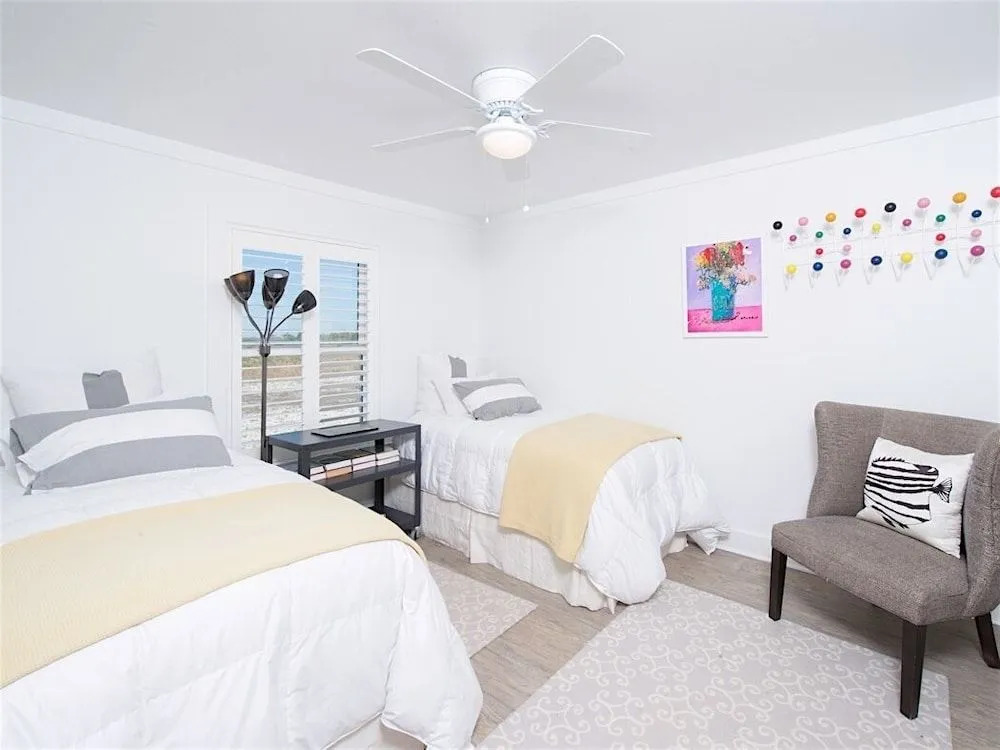 A Little Bit of Heaven - 2 Br Home