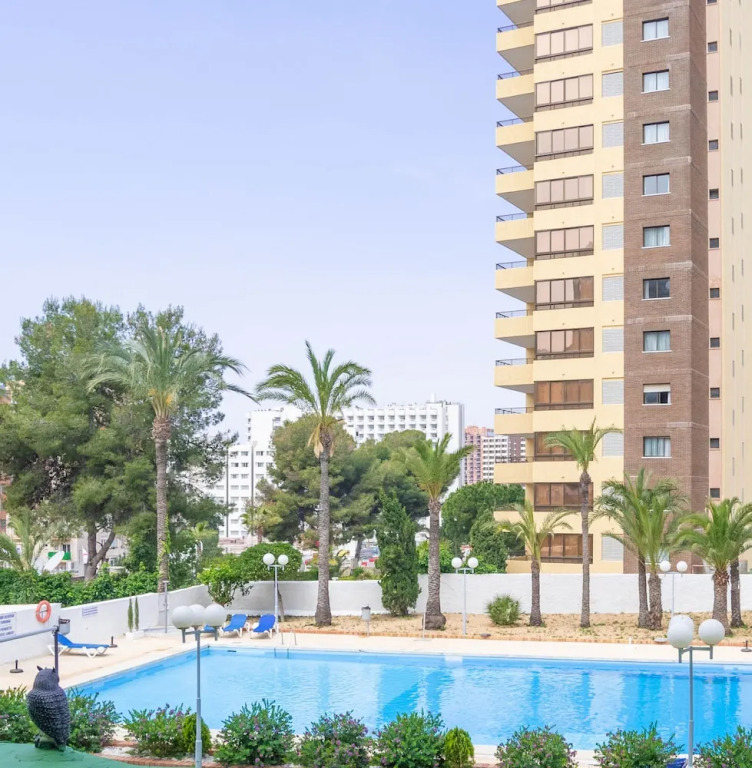 BERMUDAS-TURIS Apartamentos