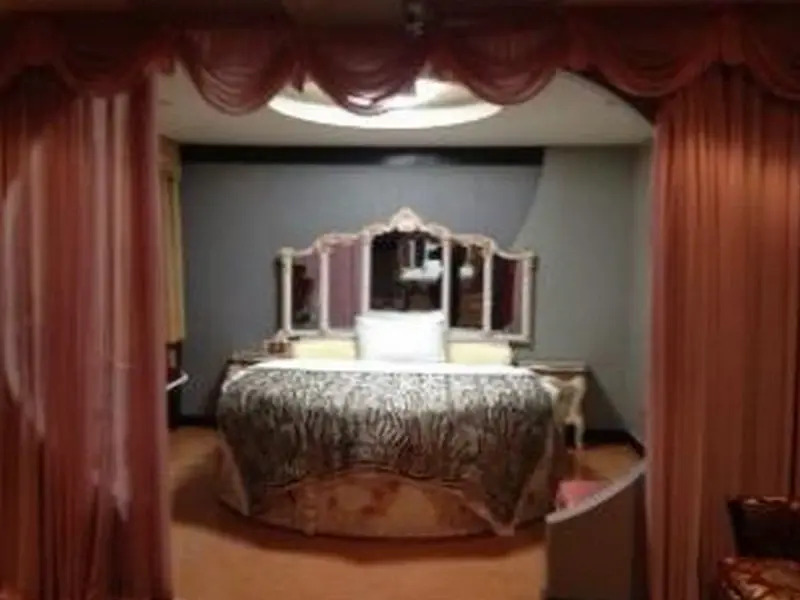 Montmartre Motel