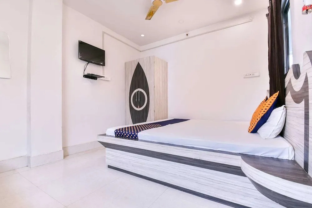 SPOT ON 40511 Hotel Bajrang Residency
