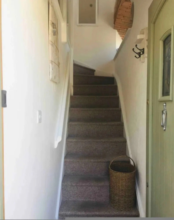 Cosy 2BR Penzance Stay Sleeps 3 Near Seafront