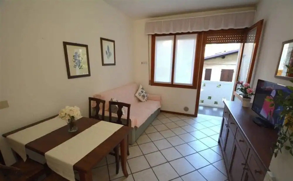 Relaxing Flat Near the Beach of Lignano Sabbiadoro