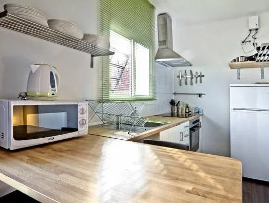 Catalonia Square Terrace & 5 bathrooms 5BD-5BTH