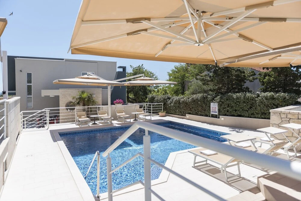 Apartments Dyana