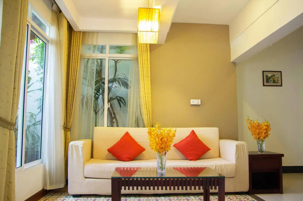 Skyline Boutique Hotel
