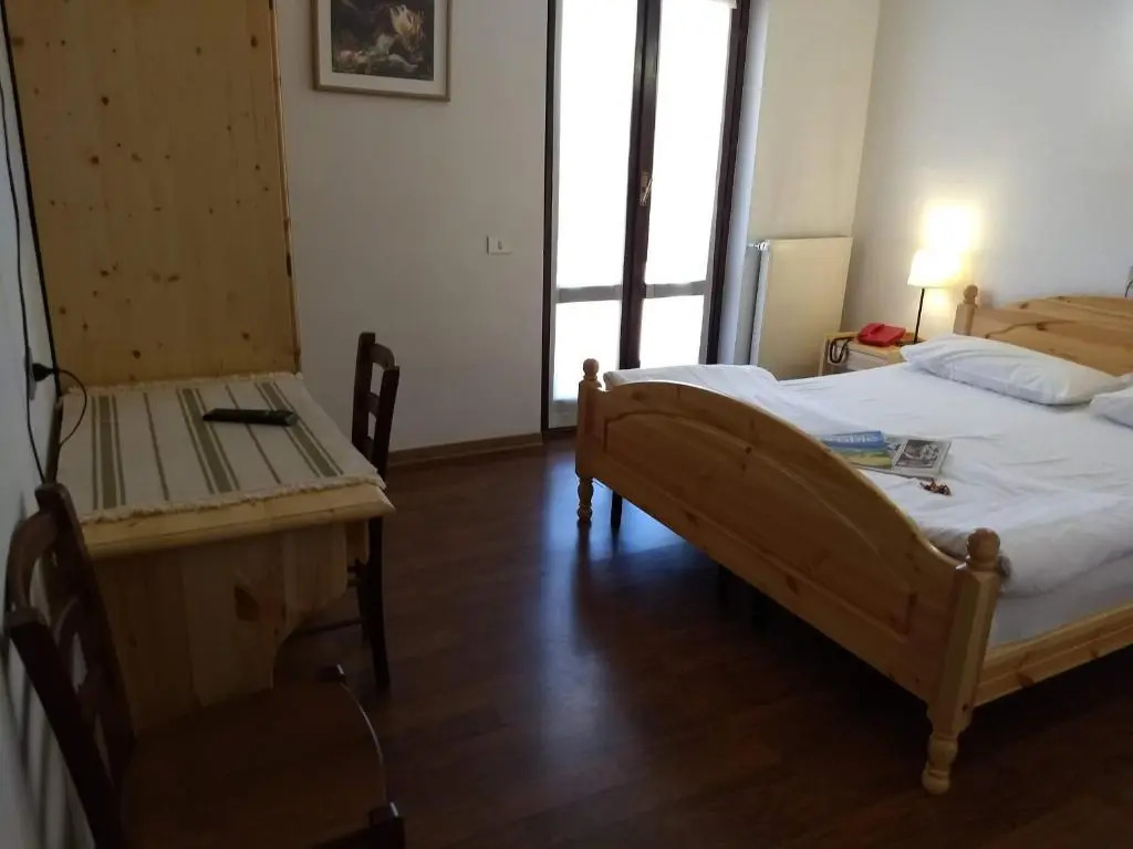 Hotel Ristorante Sassi Rossi