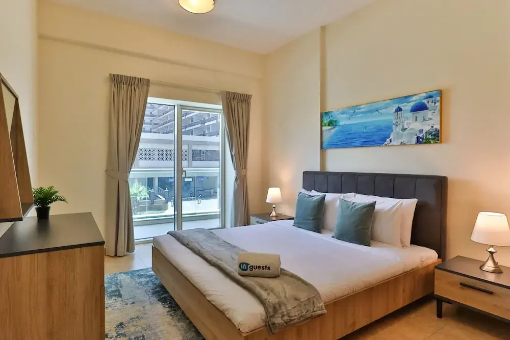 HiGuests - Golf View Residence