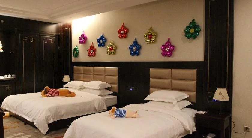 Dunhuang Hua Xia International Hotel
