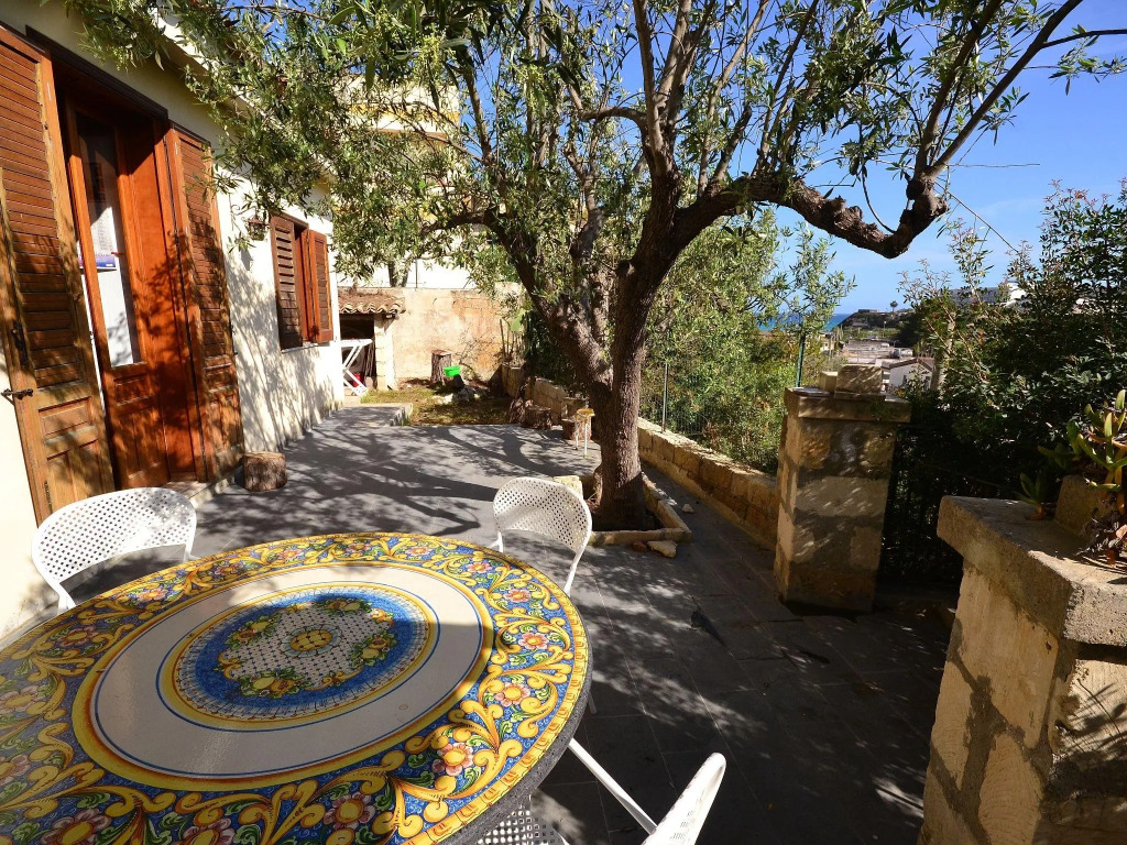Cottage in Sicily With Private Garden & BBQ